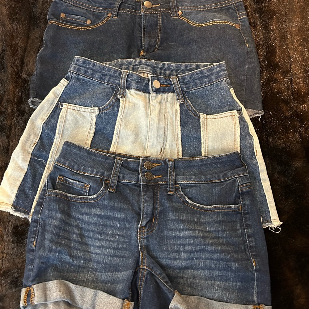 Women’s Denim Shorts Bundle (3 Pairs) Size 3-4 Distressed, Patchwork & Cuffed
